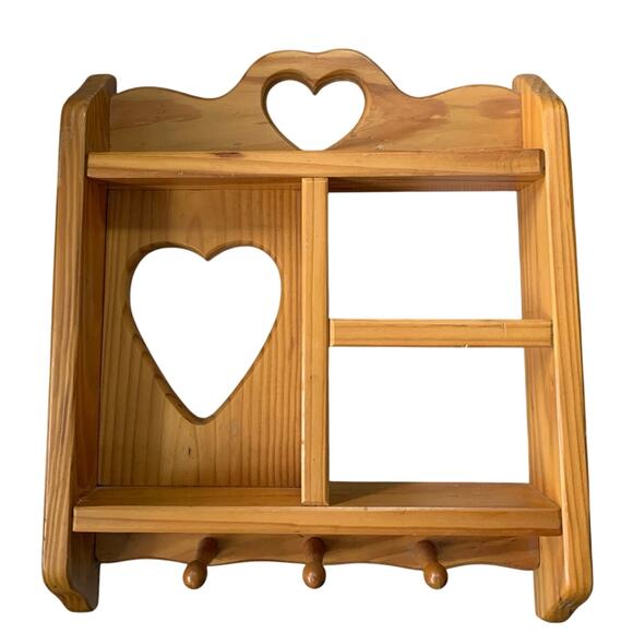 Adorable Small Pegged Wood Shelf Heart Cutouts 3 Tier Vintage - Picture 1 of 8